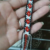 دست بندهای دست بافت