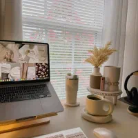 استخدام پاسخگوی پیام غیرحضوری فوری با عیدی