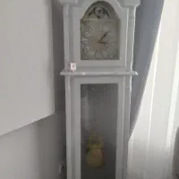 ساعت ایستاده تمیز بدون خش