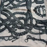 شال|لباس|بومهن, |دیوار