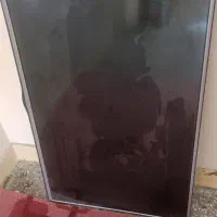 ال سی دی ضربه خورده