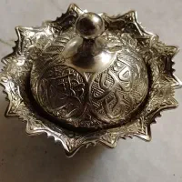 قندان برنزی نقره ای رنگ