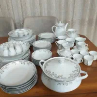 ظرف و ظروف آشپزخانه