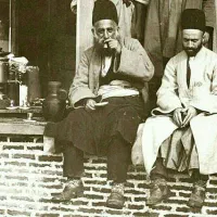 سری زن قهوه خانه