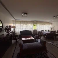 ۳ خوابه ۱۴۱ متری فاز ۱/ با پارکینگ و انباری