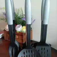 حراج ست ۶تایی استند کفگیر و ملاقه و ... ی نسوز