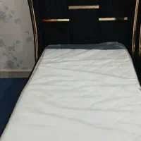 تخت وتشک نونو
