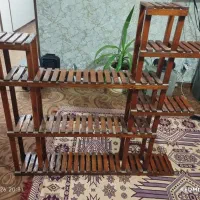 استند گل ساخته شده از چوب روسی و ضدآب ، رنگ خورده