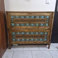 جا کفشی چوبی کم عمق سنتی کاشی کاری