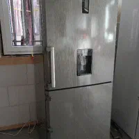فروش بعلت خرید  یخچال نو