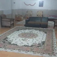 فقط سرایدار خانم