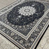 فرش نایین ۷۰۰شانه های بی نظیر