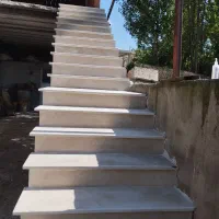 کاشی کاری و سنگ