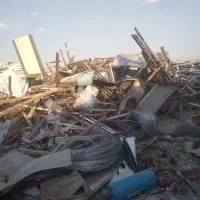 خرید فروش ضایعات آهن آلات درب پنجره مس برنز