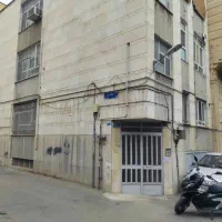 خانه-60-متری-سه-طبقه-مجزا-فول-بازسازی-مختاری