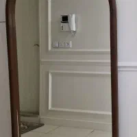 آینه قدی .قاب دور آینه چوب  .اندازه ۹۰در ۱۷۰