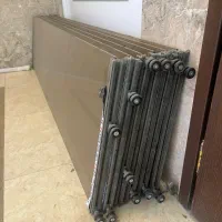 شیشه ریلی سکوریت دودی ۸ میل ۲۰۱در۵۳ ۷عدد یراق متصل
