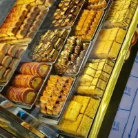 تولیدشیرینی خشک وتروسفارشی باکیفیت