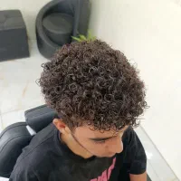 فر شش ماهه