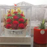 گل مصنوعی باکسی