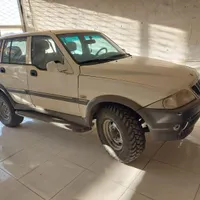 سانگ یانگ موسو 2300cc دنده ای، مدل ۲۰۰۵
