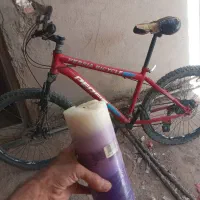 شمع بزرگ.. دوچرخه.مراسم