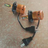 چراغ جلو ماشین