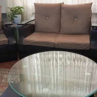 مبل ۷ نفره همراه با جلو مبلی و میز عسلی