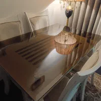 میز ناهارخوری