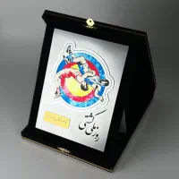 ساخت تندیس اختصاصی و لوح تقدیر