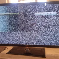 تلوزیون LCD سایز 42