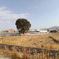 زمین-دارای-سند-تجاری-عرض-35بر-روی-جاده-اصفهان
