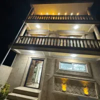 ویلا استخردار تریبلکس لوکس منطقه برند سرخرود