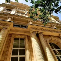 230-متر-بی-نظیر