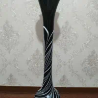 گلدان کنار سالنی