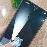گوشی a16 ۲۵۶ با کارتن و شارژر بدون بازی شدگی