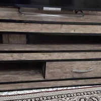 میز تلوزیون در حد نو