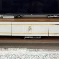 میز تی وی و آینه کنسول