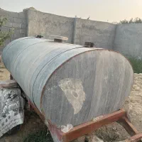 فروش تانکر آب۲۰۰۰لیتر  چرخ دار در بندر دیر