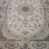 دو تخته فرش ۹ متری و دوتا تشک یک نفره