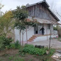 ویلایی-قابل-سکونت-200متر-زمین