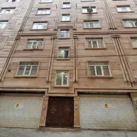 واحد۱۰۲ متری طبقه اول