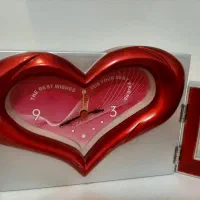 ساعت و قاب عکس لاو