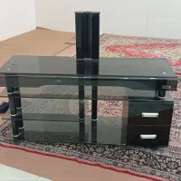 2 عدد میز تلویزیون MDF و شیشه ای تمیز تمیز