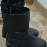کفش و کتونی سایز ۳۸ و ۳۹