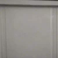 بر دست کاشی کاری و سنگ کاری هستم