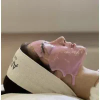 تخفیفات پاکسازی و فیشیال تخصصی پوست