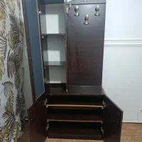 جاکفشی کمد دار