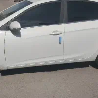 جک j4 مدل ۱۴۰۱  اتومات بسیار تمیز