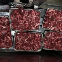 خرده گوشت (زیر قیمت ) مصرف خانگی داریم